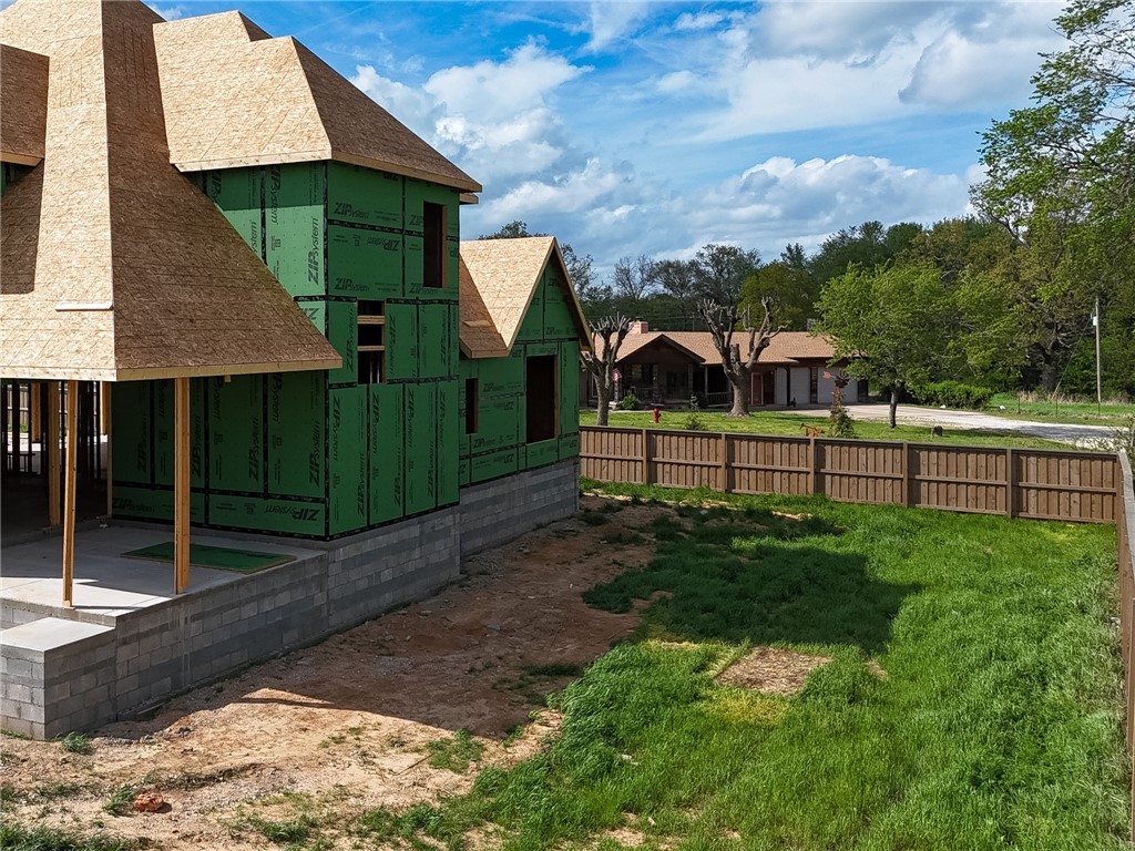 County Line Square - Residential