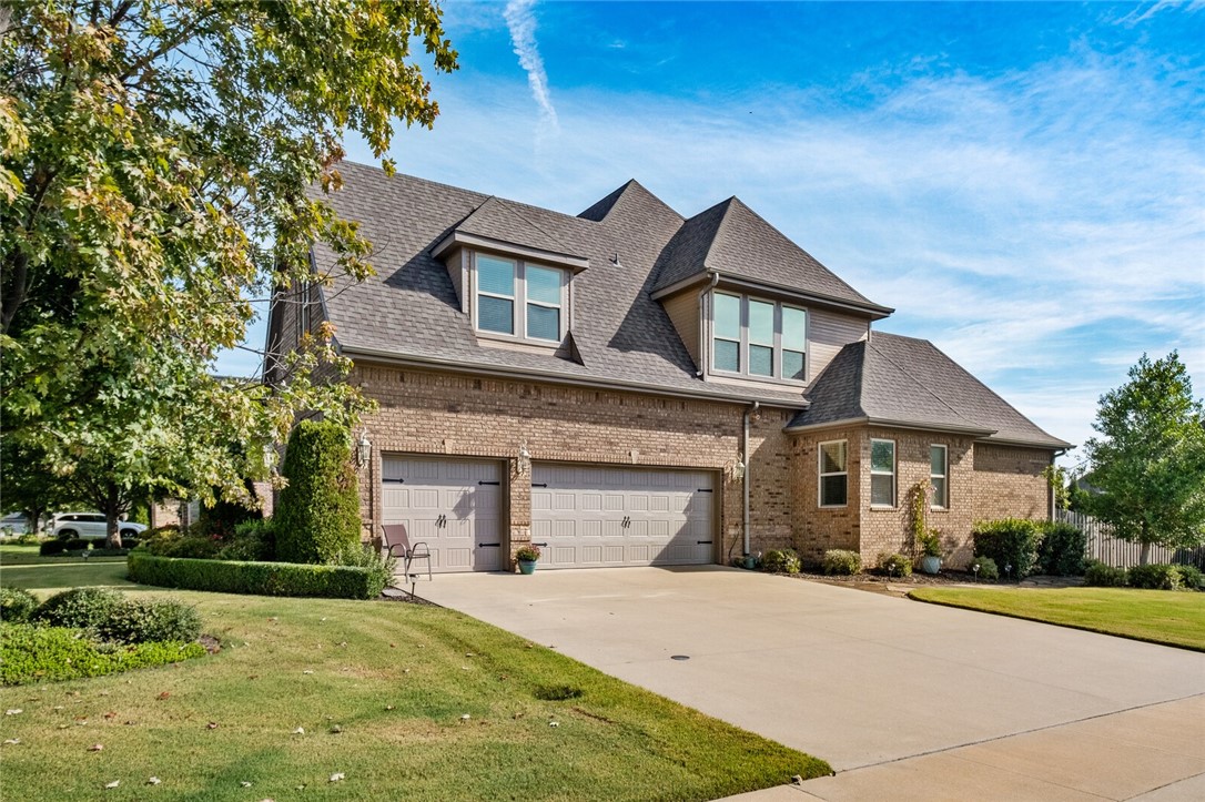 Peaks Ph III, The Rogers - Residential