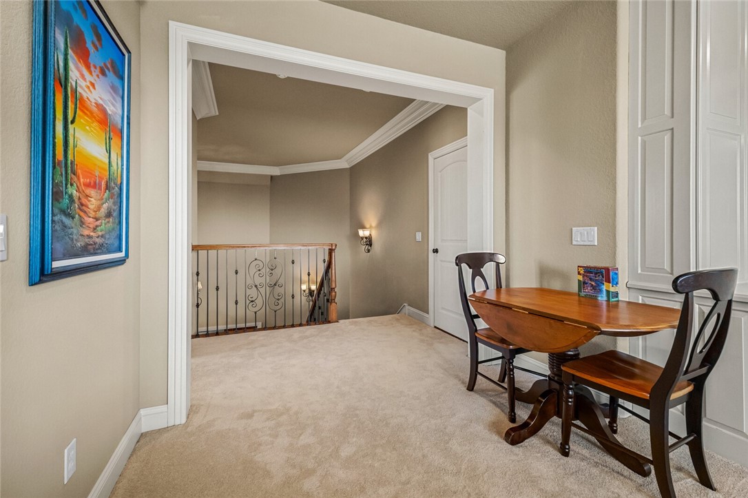 Peaks Ph III, The Rogers - Residential