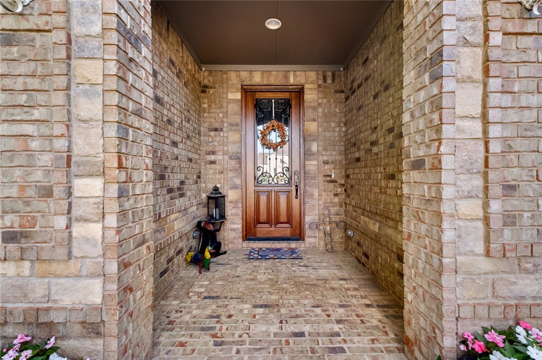 Peaks Ph III, The Rogers - Residential