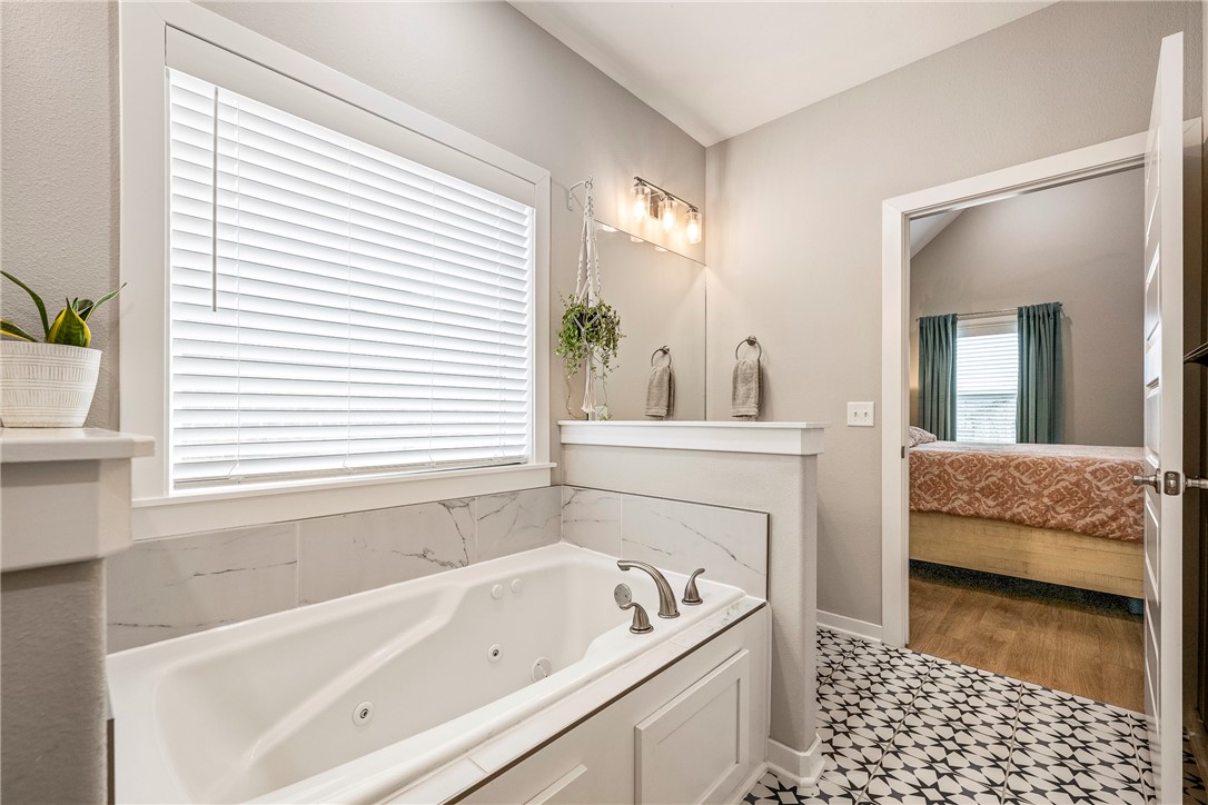 Riverwalk Ph 4 - Residential