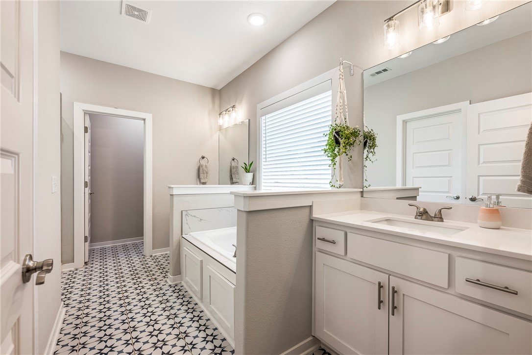 Riverwalk Ph 4 - Residential