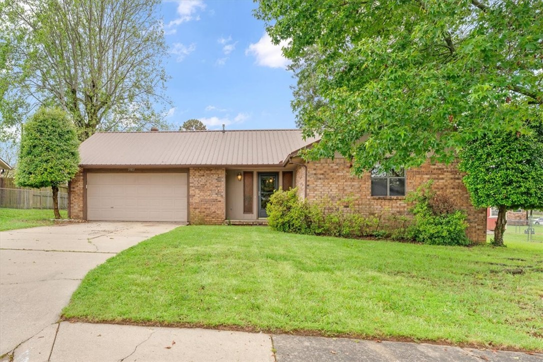 LOCATION LOCATION LOCATION. Live 3 minutes from 49, right in the middle of NWA. Go wherever you need to go with ease. Solid brick home in quiet subdivision - near Tyson Home Office, Tyson Park, and Arvest Ballpark. Frig, washer/dryer to convey. Shed outback has electricity. Insulated garage door. Home has nice updates - quartz counters in kitchen and granite in primary bedroom. Lighting, paint, new stove too. Home is immaculate and move-n ready.