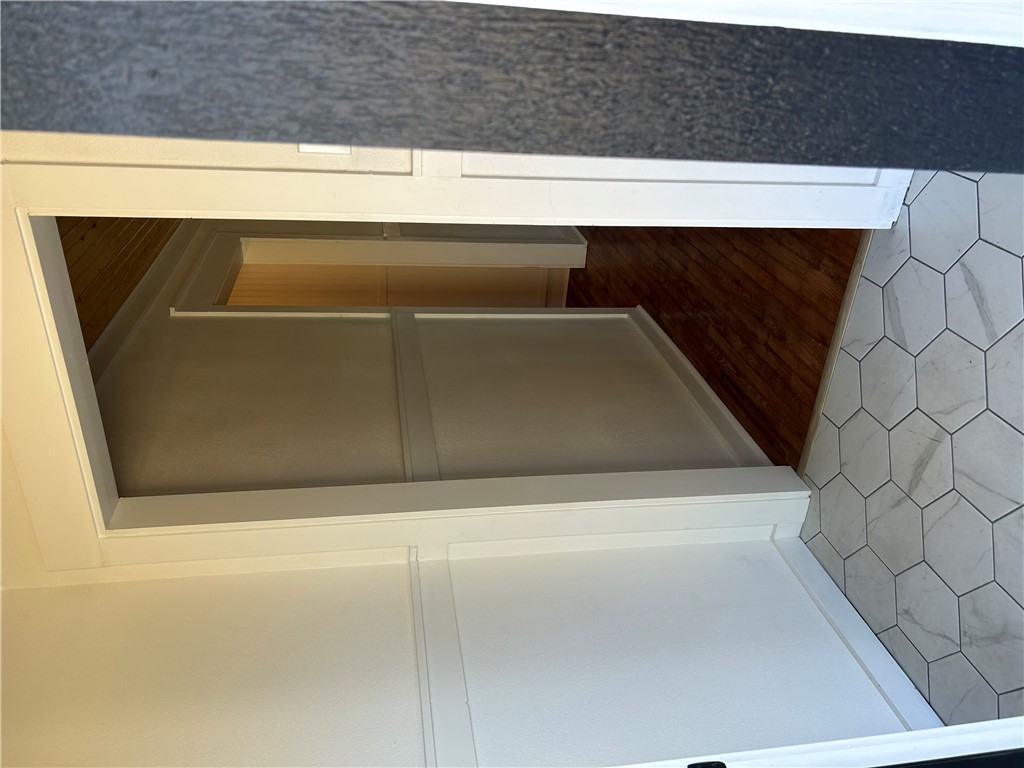 Lincoln Outlots - Residential