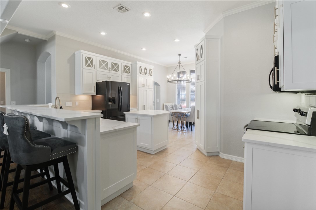 Woods Creek - Residential Lease