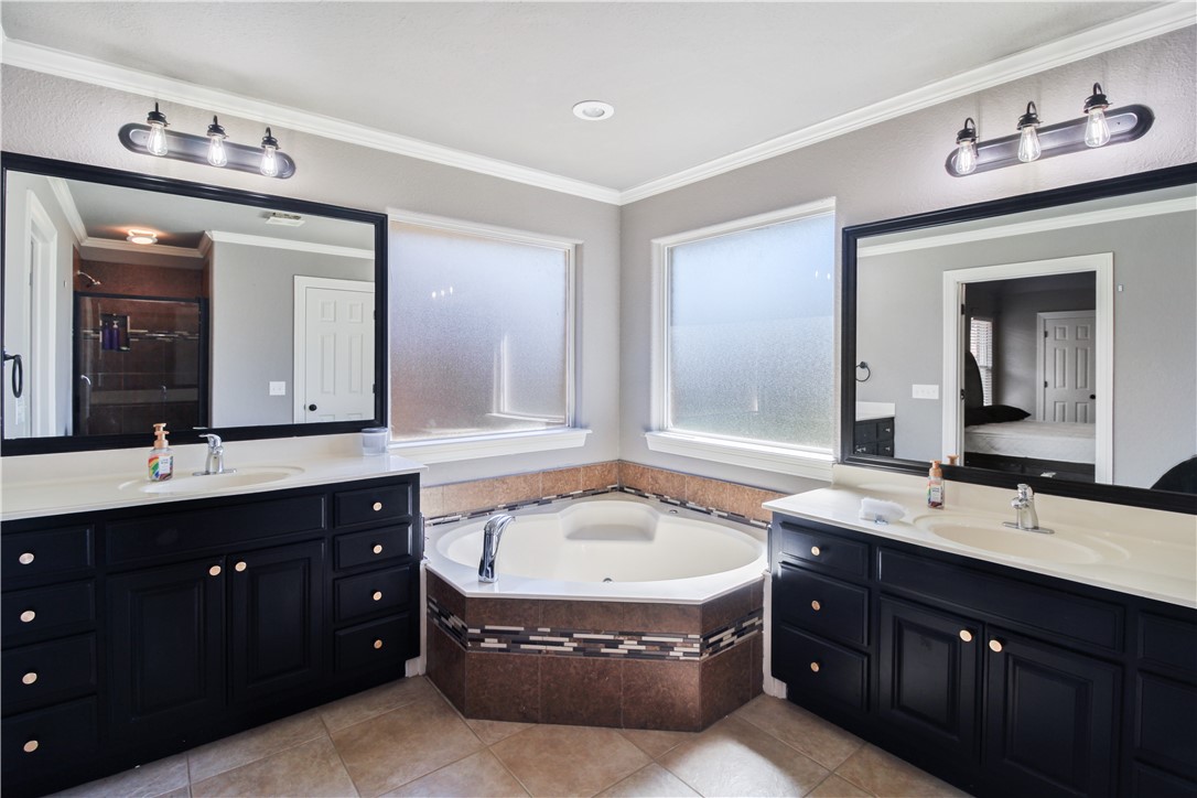 Woods Creek - Residential Lease