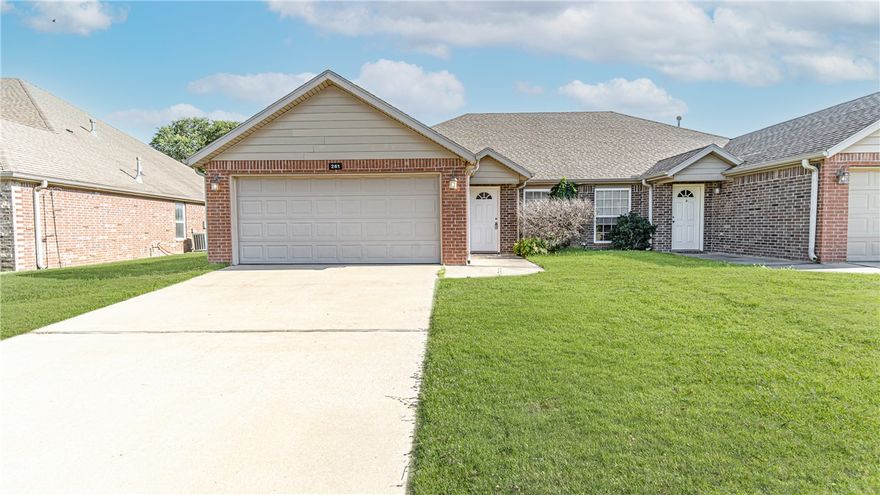 Welcome to the newly remodeled duplex in Centerton, AR! This spacious home features 3 bedrooms and 2 bathrooms, perfect for those looking for a comfortable living space. Enjoy the convenience of a garage for parking and storage, as well as a huge fenced-in backyard for your furry friends to roam. Cozy up by the fireplace on chilly evenings and relax in your newly updated home. Pets are welcome with owner approval, making this the perfect place for pet owners. Don't miss out on this fantastic opportunity to call this duplex your new home!