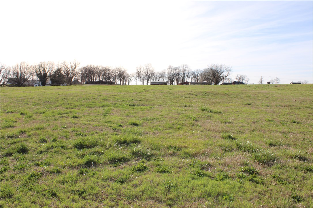 Northern Trace - Land