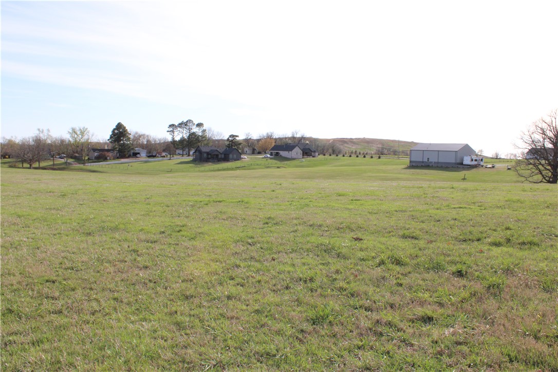 Northern Trace - Land