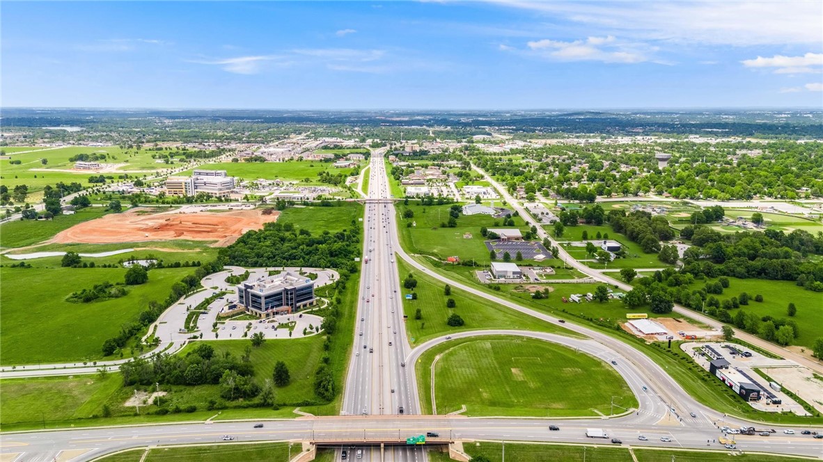 Springdale Outlots - Land