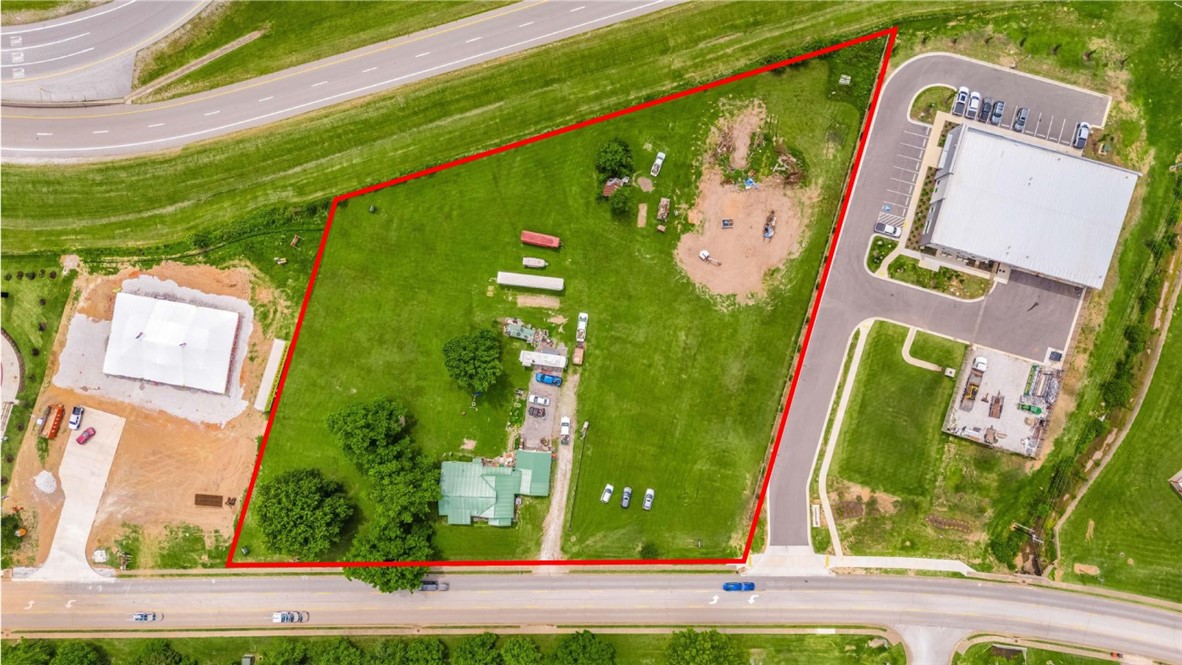 Springdale Outlots - Land