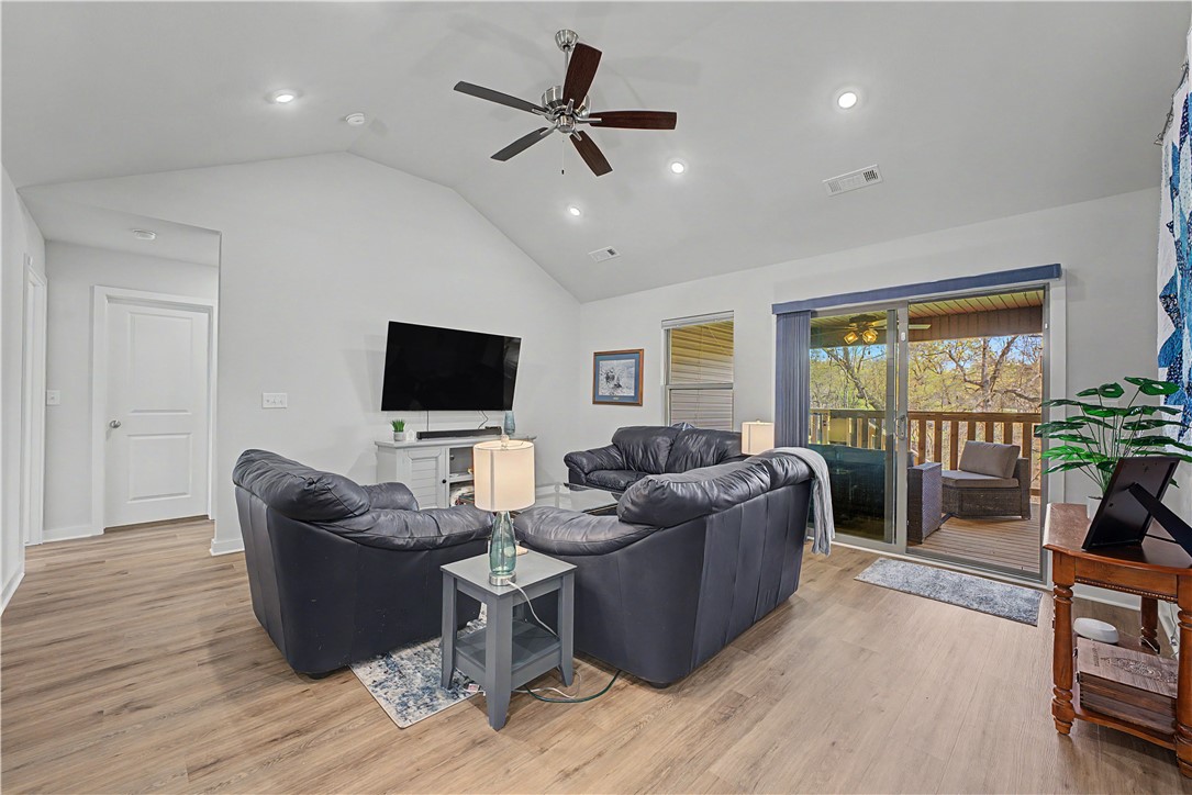 Jura Sub Bvv - Residential