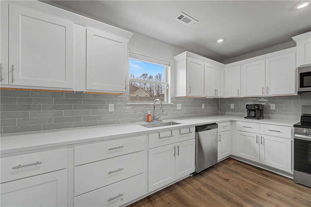 Jura Sub Bvv - Residential