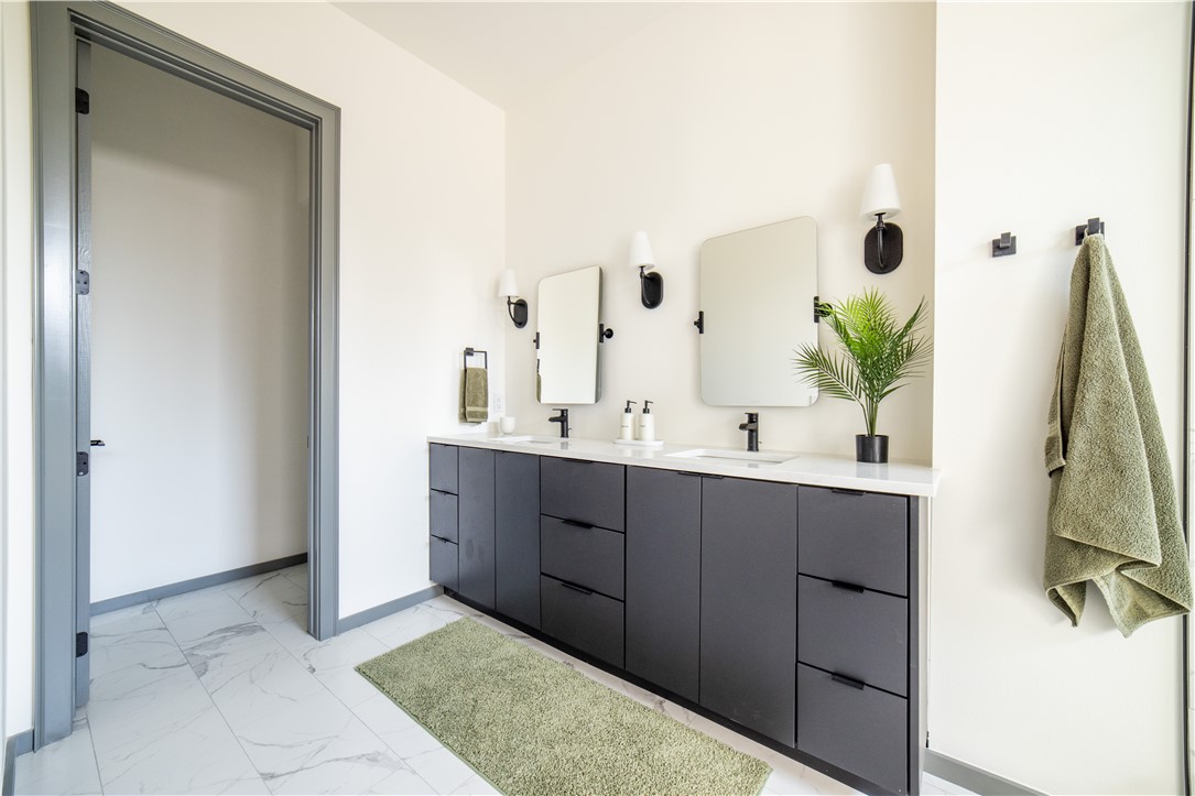 RENAISSANCE SUB-BENTONVILLE - Residential