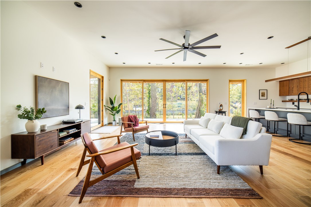 RENAISSANCE SUB-BENTONVILLE - Residential