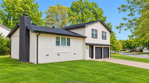 Photo of 1001 Fraker Street, Springdale, AR 72764 (MLS # 1365339)