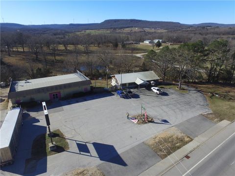 Photo of 11487 Highway 62, Green Forest, AR 72638 (MLS # 1332149)