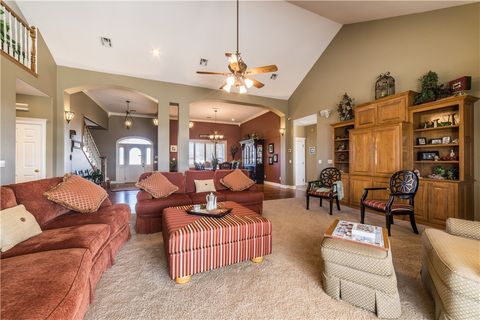 Single Family Residence in Gentry AR 23535 Highway 12 Hwy 33.jpg