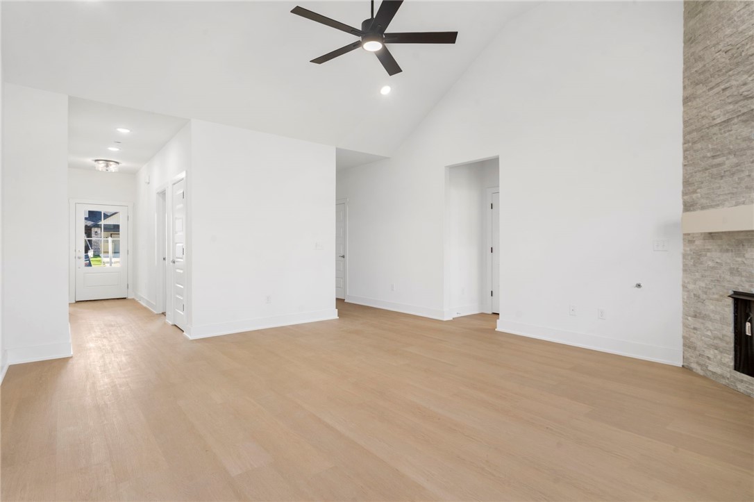 Walnut Grove Estates - Residential Lease