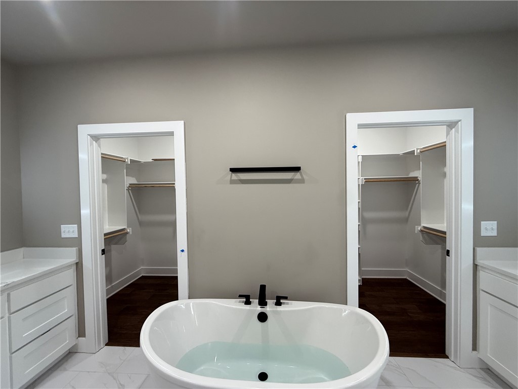 Berkshire Sub Bvv - Residential