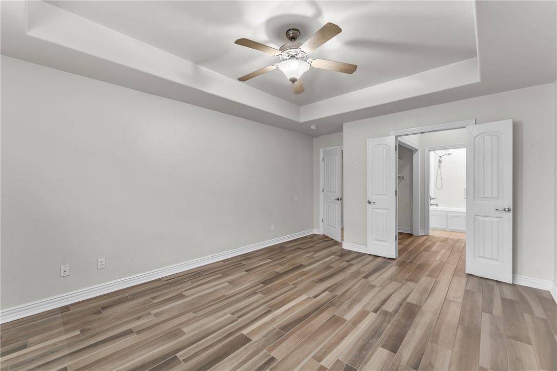 Valley West Twnhms Horiz Prop Regime - Residential