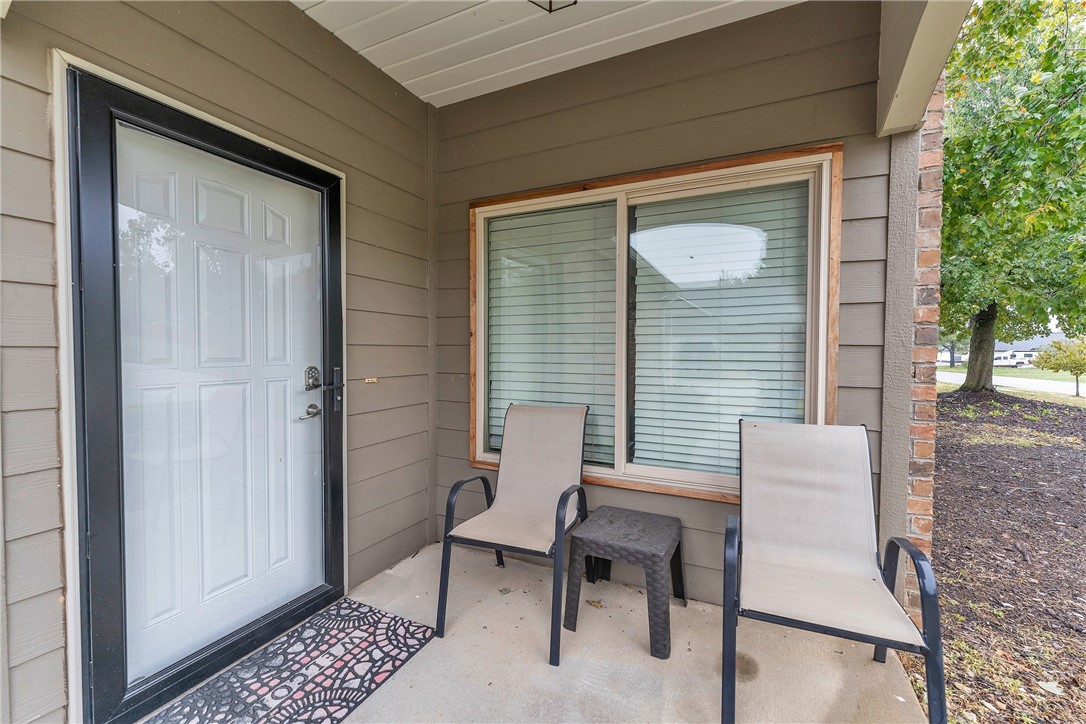 Valley West Twnhms Horiz Prop Regime - Residential