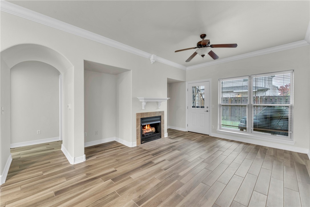 Valley West Twnhms Horiz Prop Regime - Residential