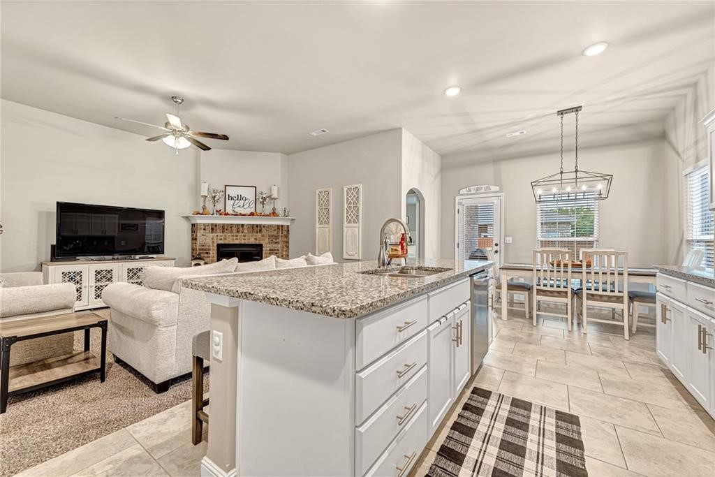 Woodward Hills - Residential Lease