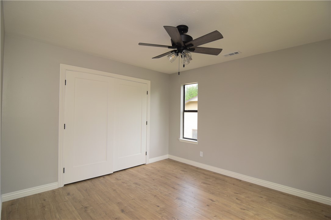 Sundance Acres Ph 2 Rogers - Residential