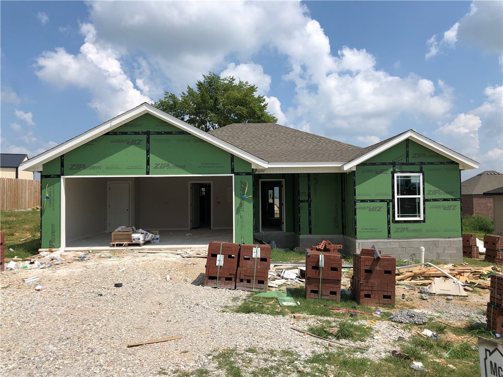 Great starter home! Split and open floor plan. Kitchen is open to the living room and has a nice covered back deck. Tiled bathrooms and master shower.