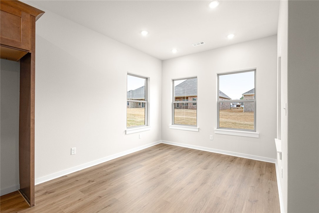 Heritage Ranch Ph 4 Siloam Spgs - Residential Lease