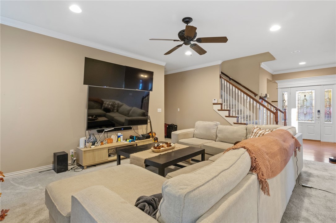 Champions Estates Rogers - Residential