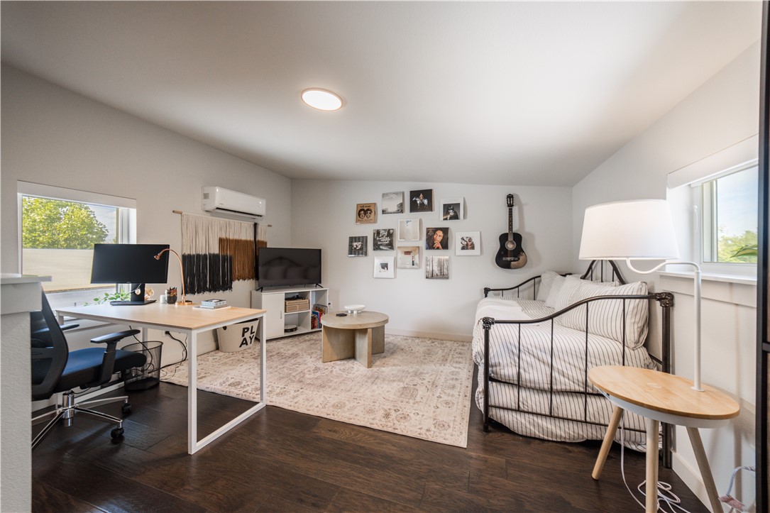 Tourmaline Urban Lofts - Residential