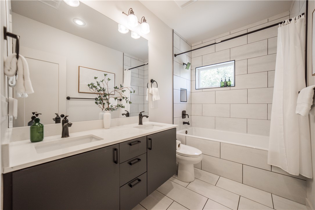 Tourmaline Urban Lofts - Residential