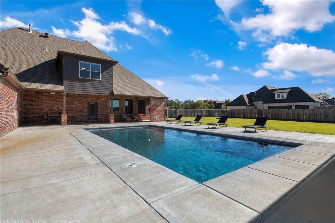 Meadows, The Little Flock - Residential