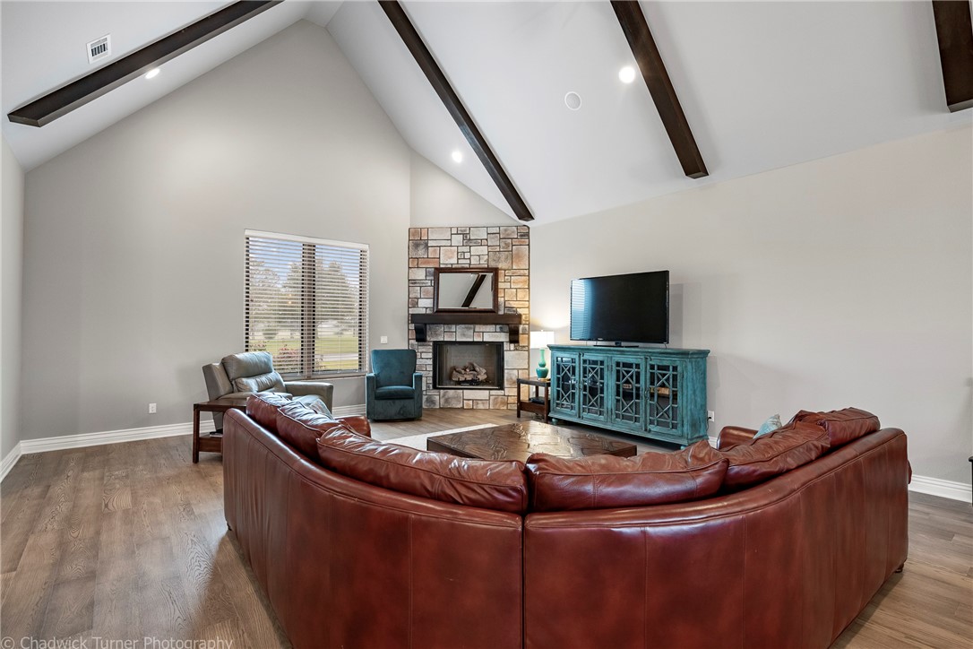 Meadows, The Little Flock - Residential