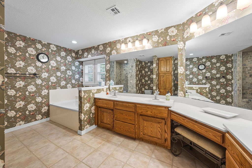 Red Oaks Country Estates Ph Ii - Residential