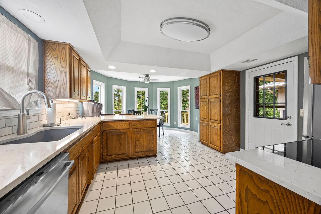 Red Oaks Country Estates Ph Ii - Residential