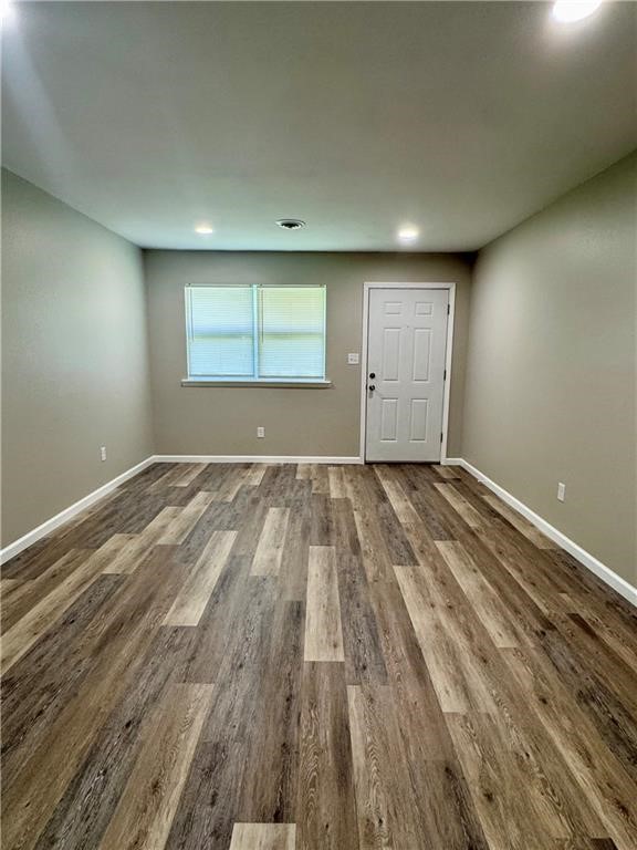 Youngs Sub Siloam Spgs - Residential Income