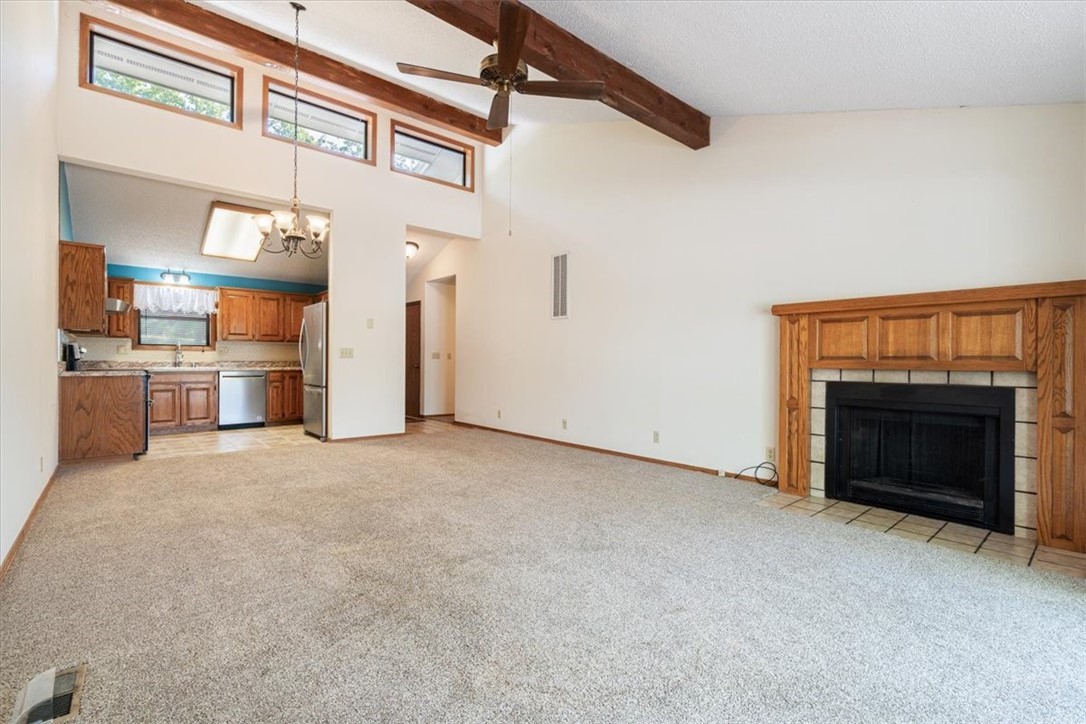 Unit 108 Holiday Island - Residential