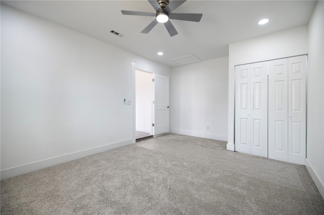 Dixieland Village 1st Add Rogers - Residential