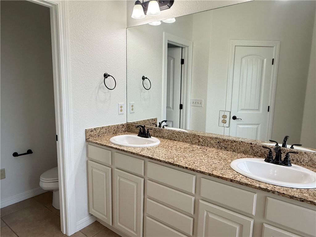 Cobblestone Sub Ph Ii - Residential Lease