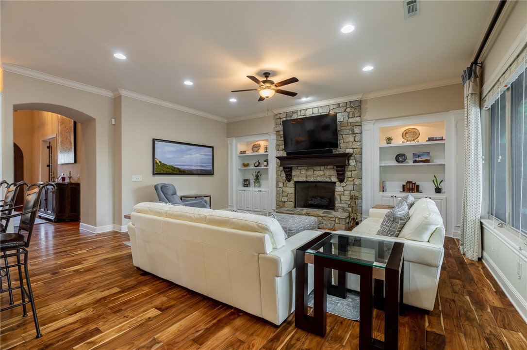 Pinnacle Sub Ph 4 Rogers - Residential