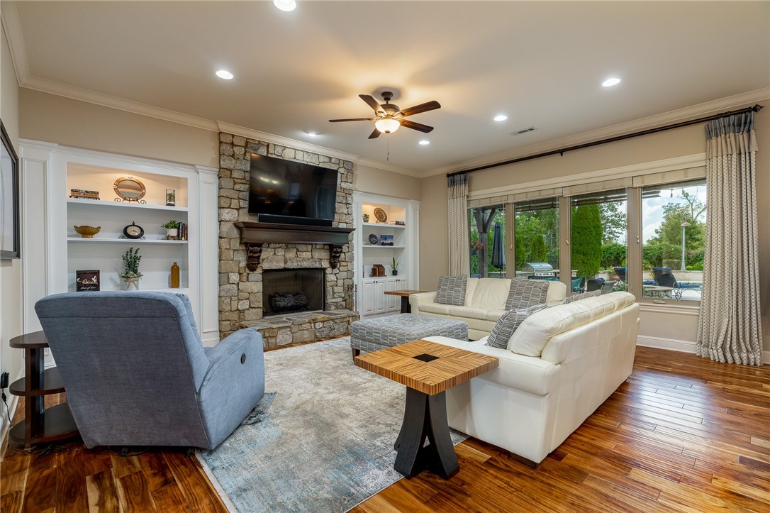 Pinnacle Sub Ph 4 Rogers - Residential