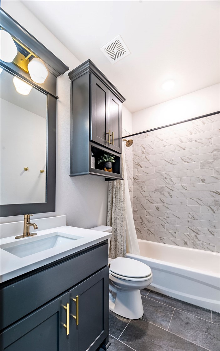 South Pointe - Residential