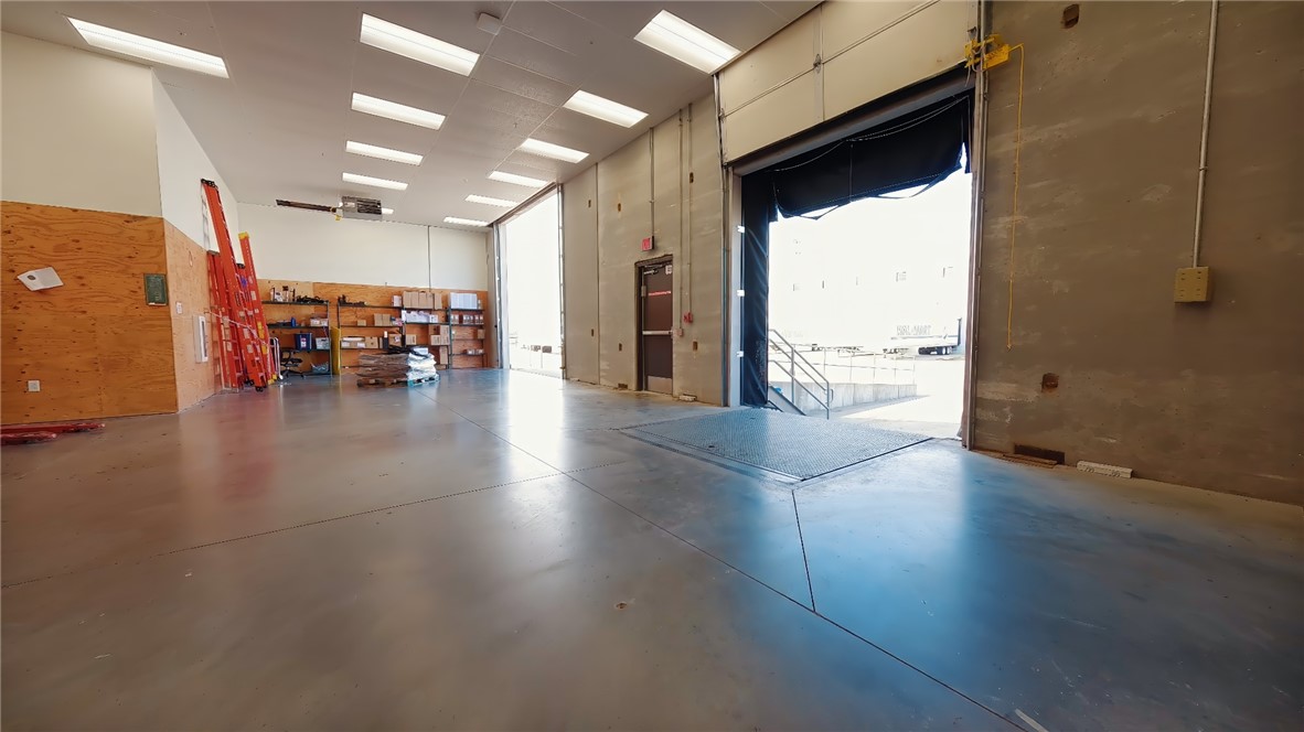 Hogwild Sub Bentonville - Commercial Lease