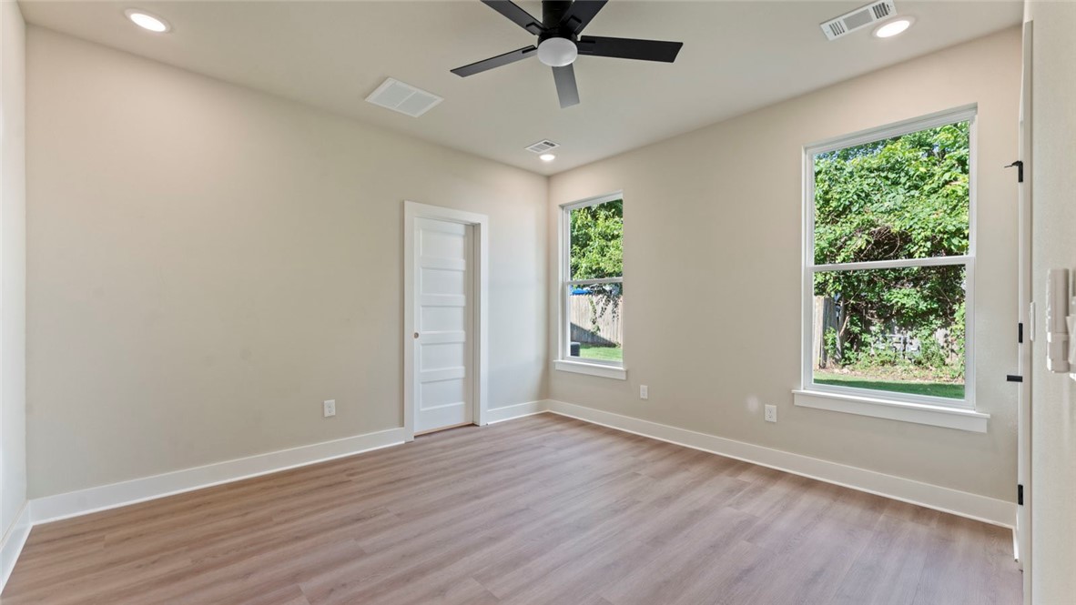 WillMoore - Residential