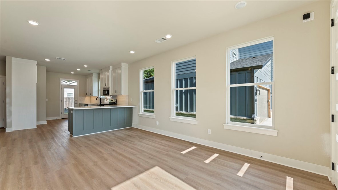 WillMoore - Residential