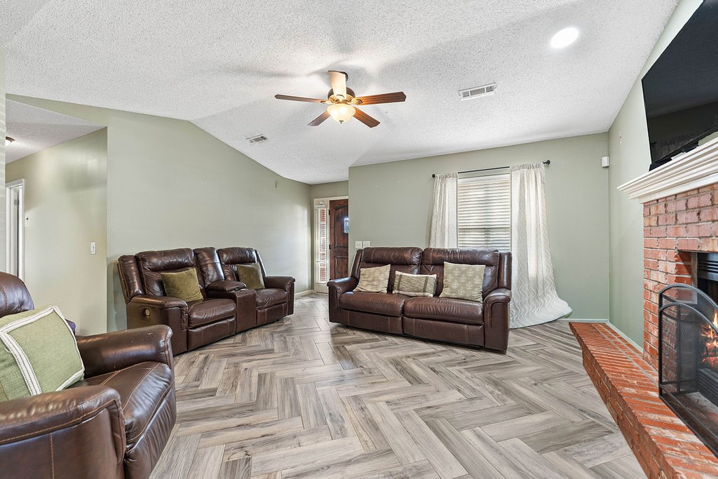 Forest Park Ph II Rogers - Residential