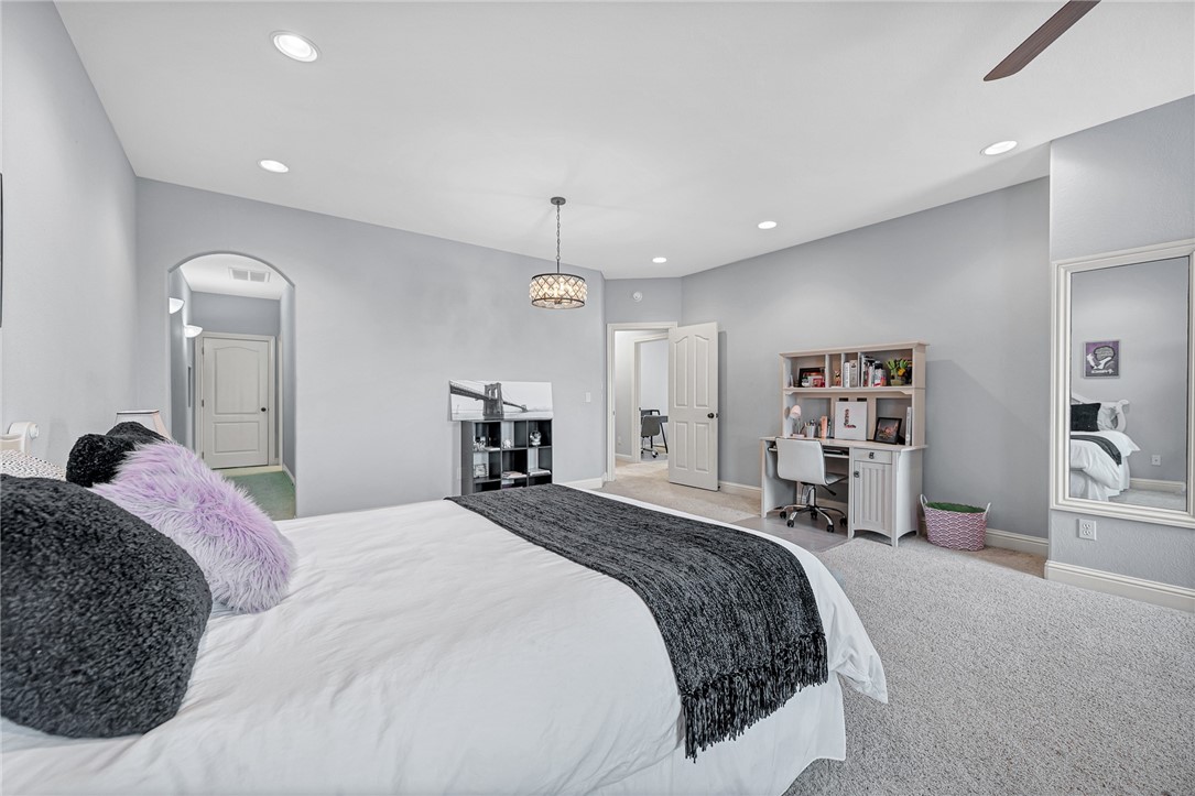 Shadow Valley Ph VI Rogers - Residential